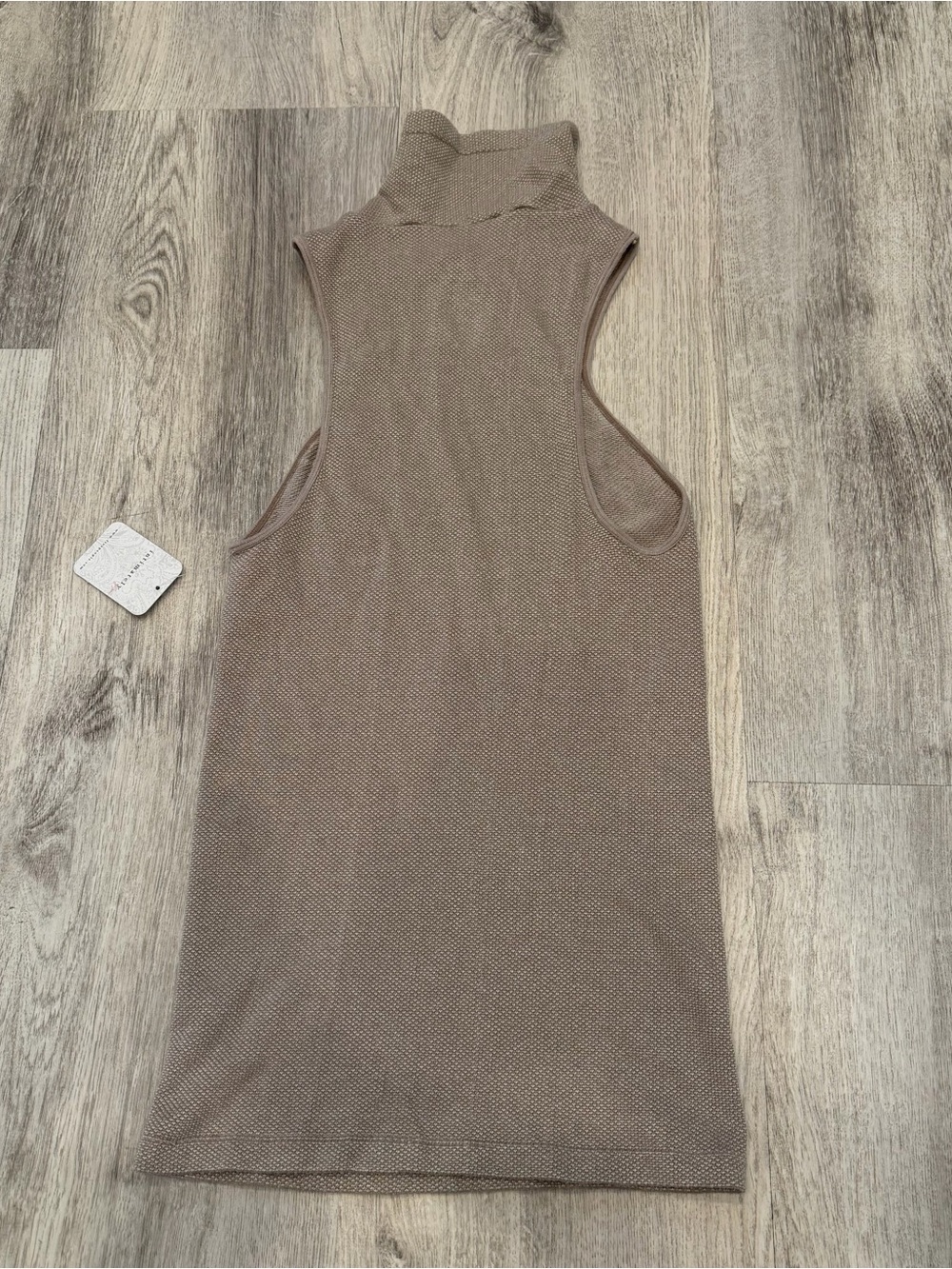NWT Intimately Free People Taupe Sleeveless Turtleneck Knit Tank M/L - Picture 2 of 2